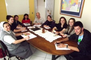 Bolsistas Paidex e representantes de entidades planejam ações para 2013