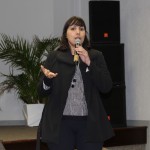 Professora Bibiana de Paula Friderichs representando o curso de Jornalismo