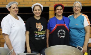 Marinês Bonati, Carla Flores, Vitalina Mezzalira e Neusa Maria Pereira, funcionárias do HSVP - da esquerda para a direita